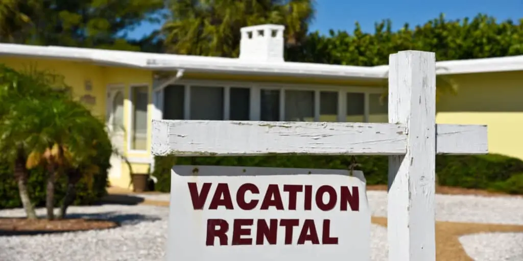 4 Great Ways Snowbirds Can Use Vacation Rentals Snowbirding Central